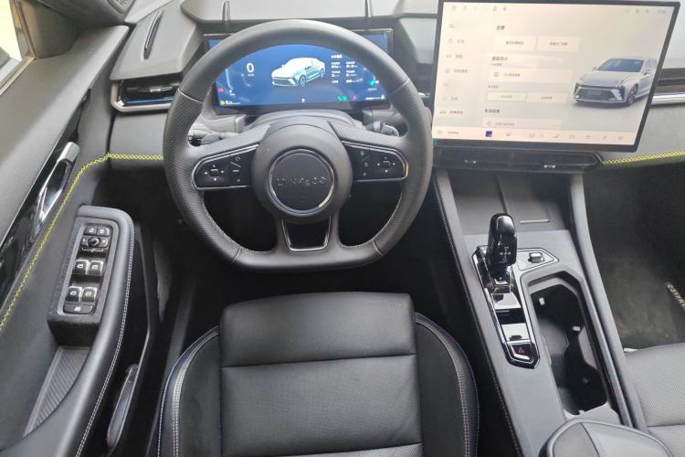 Used Lynk & Co 03 2025 1.5TD DCT Champion Edition Pro Steering Wheel