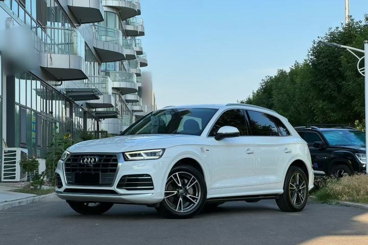 Used Audi Q5L 2020 45 TFSI Prestige Fashion Model Guazi used car, China used car export, Used car for sale, Used cars, Cheapest cars for sale
