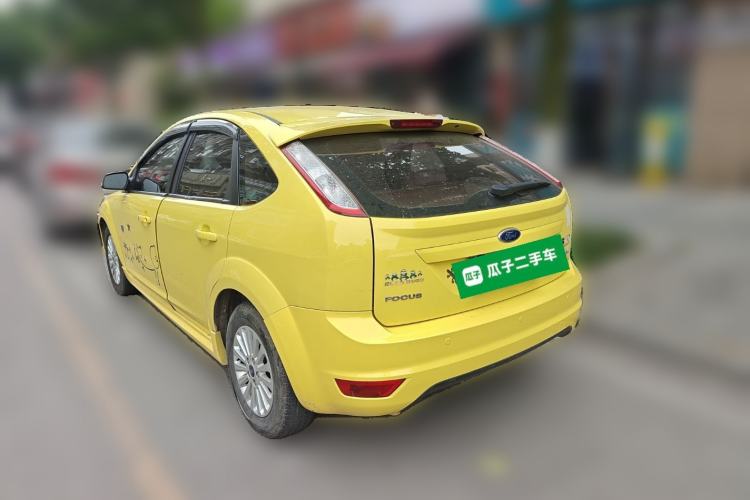 Used Ford Focus 2013 Hatchback Classic 1.8L Automatic Fashion Edition Rear Left 45 Deg