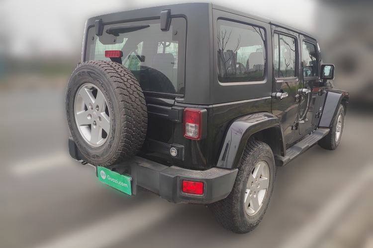 Used Jeep Wrangler 2014 2.8TD Sahara Four-Door Edition