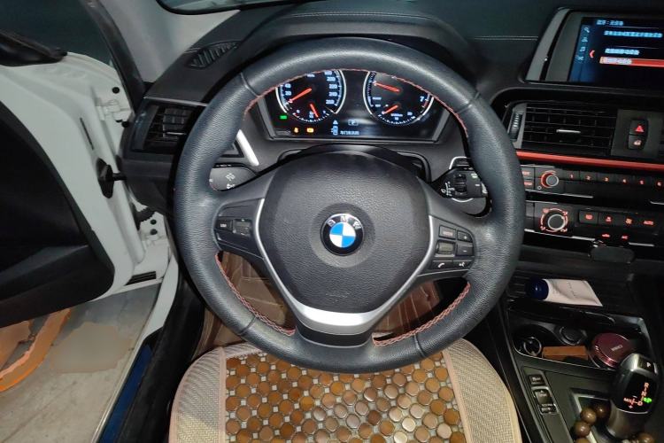 Used BMW 1 Series 2018 118i Sport Design Package Steering Wheel