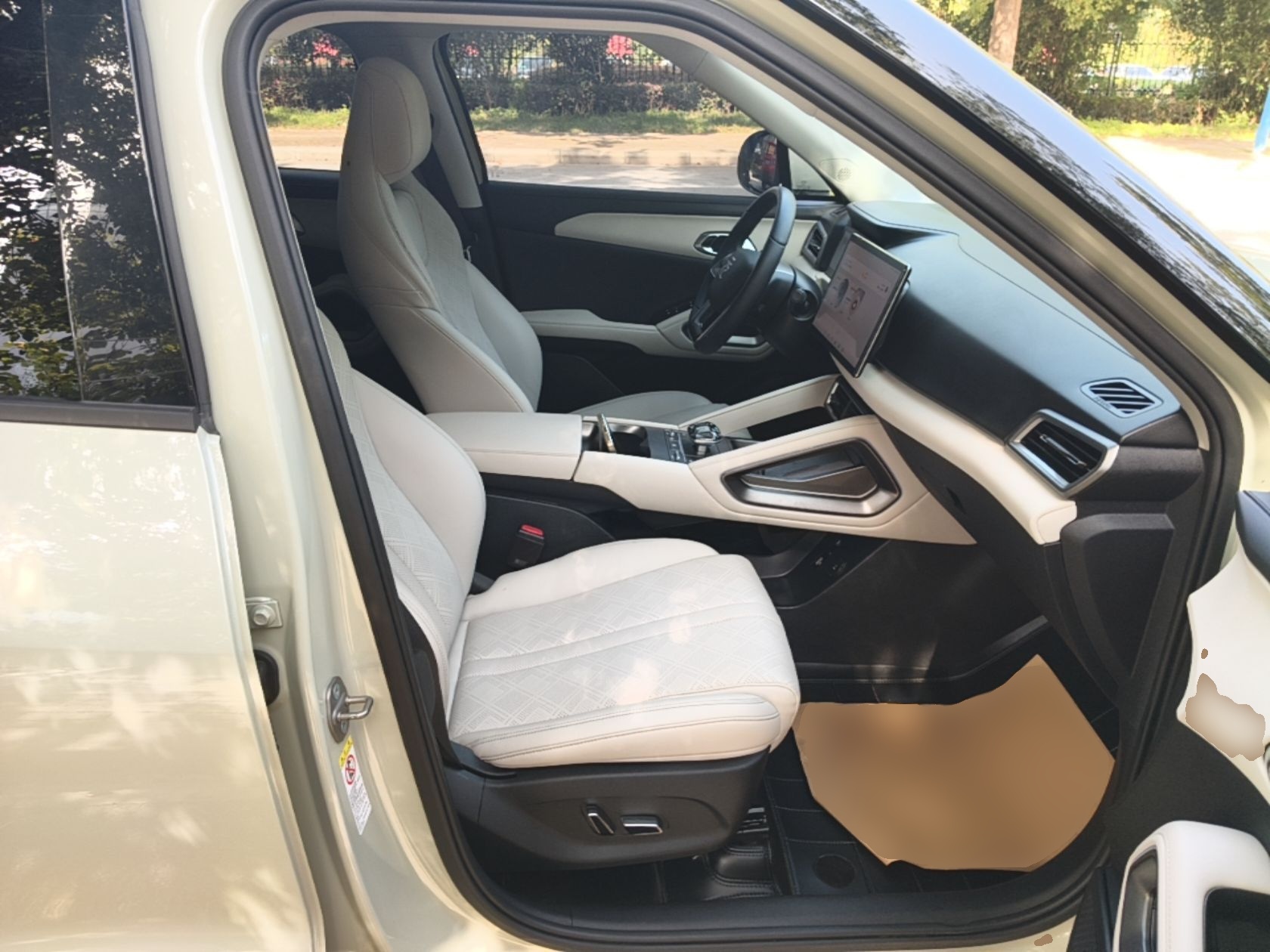 BYD Yuan UP 2024 401KM Beyond Edition — снимка 19