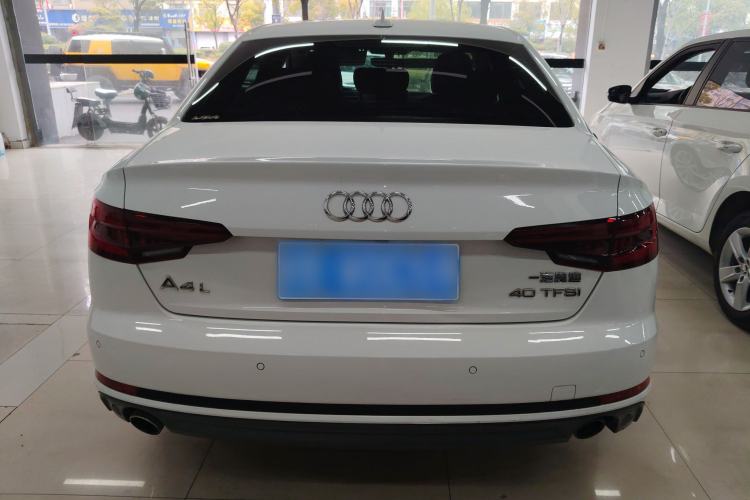 Used Audi A4L 2018 30th Anniversary Edition 40 TFSI Fashion Model