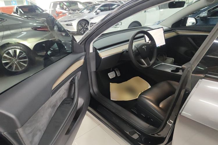 Used Tesla Model 3 2021 Performance High-Performance All-Wheel-Drive Version
