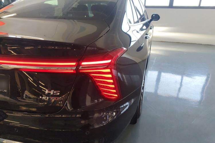 Used Hongqi H5 2024 2.0T Automatic Smart Connect Flagship Edition
