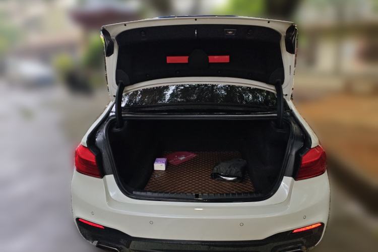 Used BMW 5 Series 2020 525Li M Sport Package