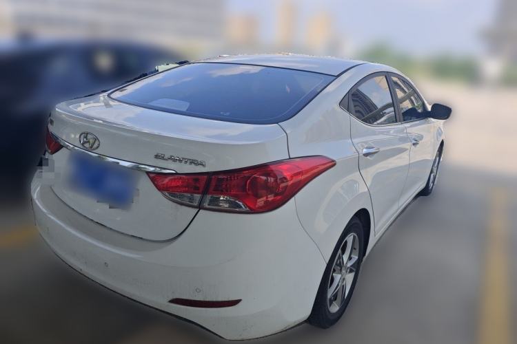 Used Hyundai Elantra (5th Generation / Langdong) 2012 1.6L Manual Leading Model
