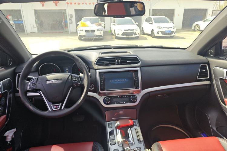 Used Haval H6 Coupe 2017 Red Label 2.0T Automatic Two-Wheel Drive Prestige Model
