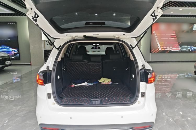 Used BYD Song MAX 2017 1.5T Automatic Smart Connect Elite 7-Seater
