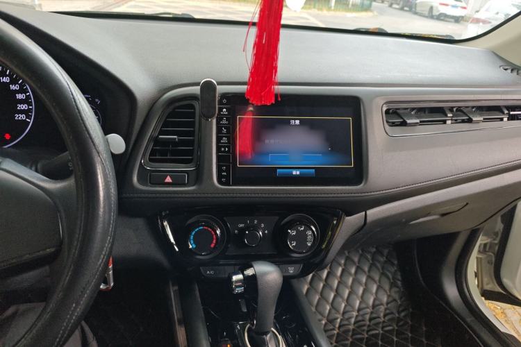 Used Honda Vezel 2020 1.5L CVT Pioneer Edition
