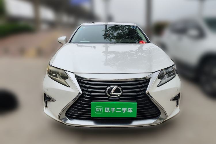 Used Lexus ES 2015 250 Elegant Edition Front