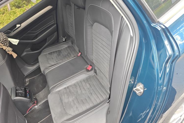 Used Volkswagen Variant 2021 2.0T Comfort Edition Left Rear Seat