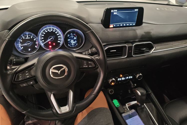 Used Mazda CX-5 2017 2.0L Automatic 2WD Smart Enjoyment Version China V Standard Center Console