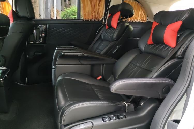 Used Honda Elysion 2019 2.0L Hybrid Luxury Edition