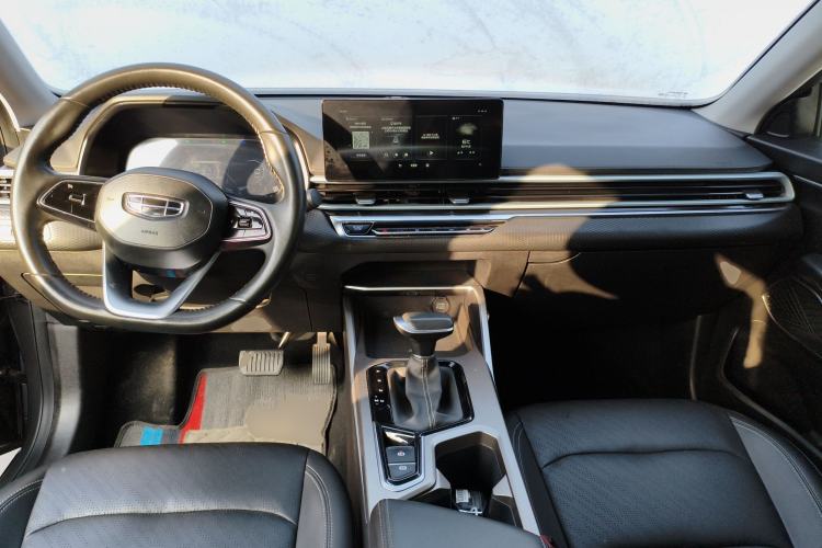 Used Geely Auto Emgrand 2022 4th Generation 1.5L CVT Luxury Model