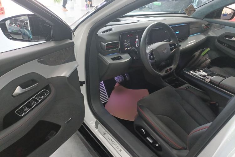 Used ARCFOX Alpha S 2022 HI Version Advanced Edition