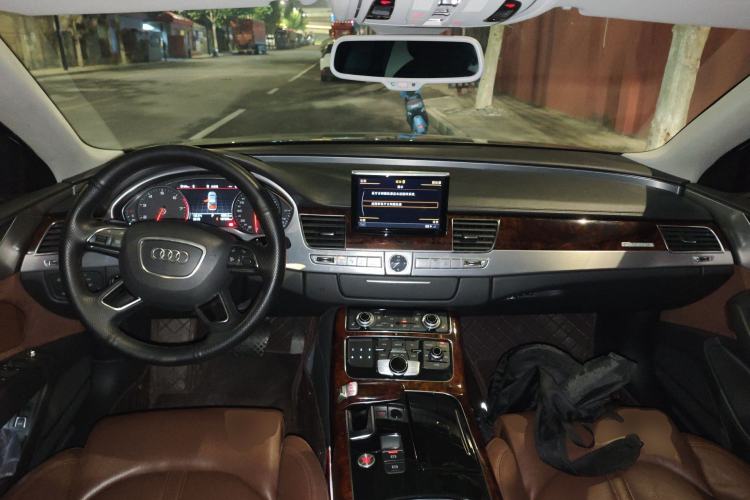 Used Audi A8 2013 A8L 45 TFSI quattro Comfort model
