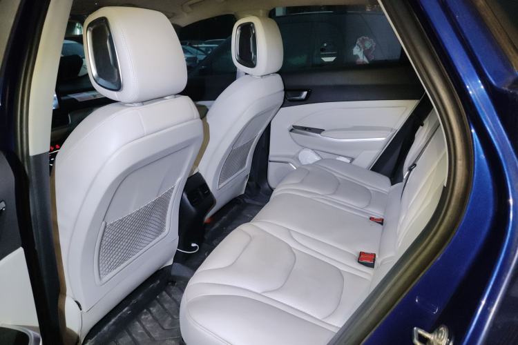 Used Hongqi E-HS3 2019 Zhilian Qiyue Two-Wheel Drive Version
