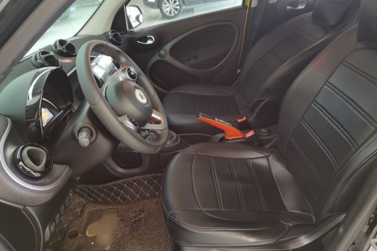 Used smart forfour 2016 1.0L 52 kW Passion Edition
