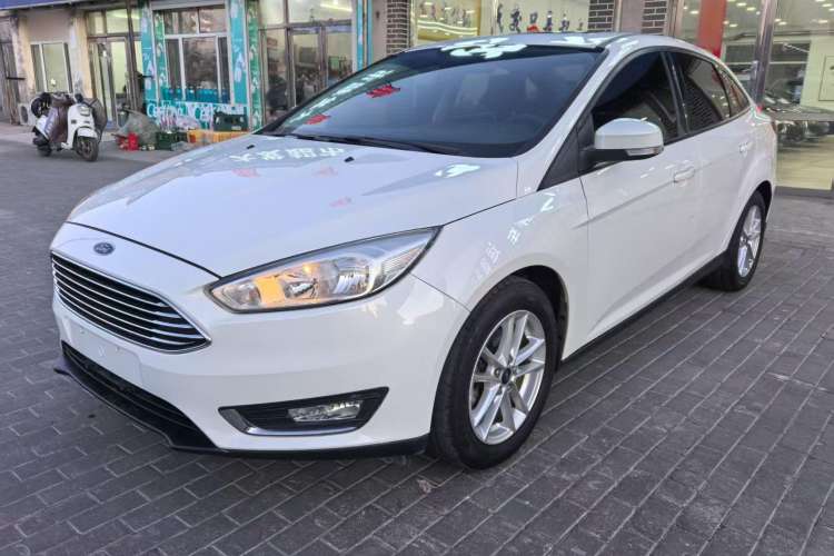 Used Ford Focus 2015 Sedan 1.6L Automatic Trend Model
