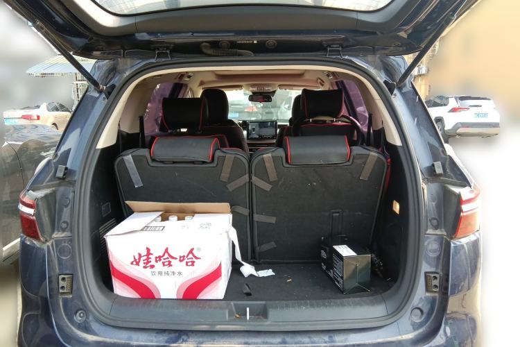 Used BYD Song MAX 2021 Upgraded Model 1.5T Automatic Flagship Version with 6 Seats Trunk