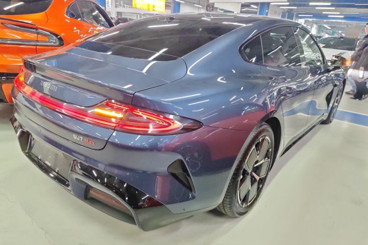 Used Xiaomi Auto SU7 2024 Four-Wheel Drive Ultra-Long Range Advanced Intelligent Driving Max Edition
