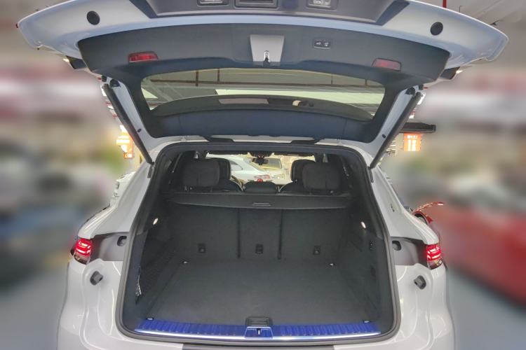 Used Porsche Cayenne 2025 Cayenne 3.0T Trunk