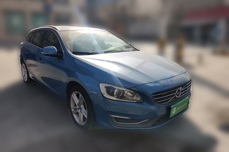 Used Volvo V60 2014 Restyled T5 Zhiya Edition
