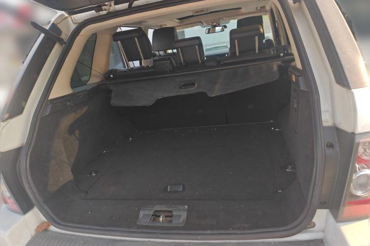 Used Land Rover Range Sport 2010 3.0 TDV6 HSE Diesel Edition
