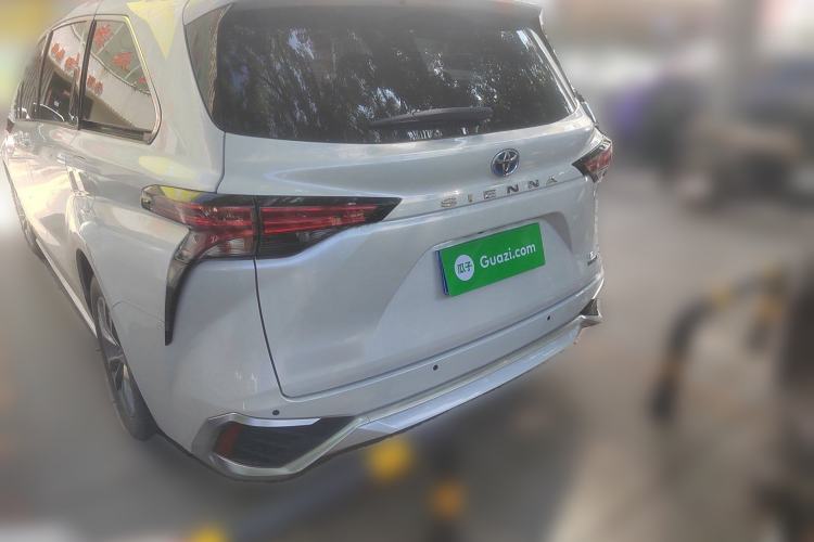Used Toyota SIENNA 2023 2.5L Hybrid Comfort Edition Rear Left 45 Deg