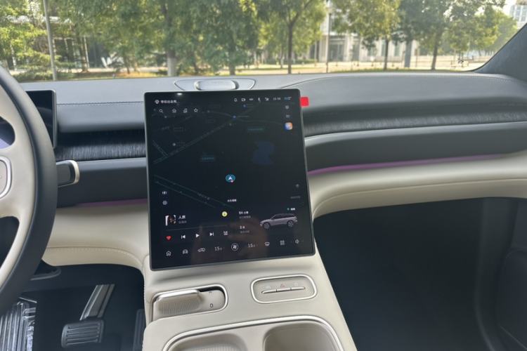 Used Nio ES6 2024 75 kWh
