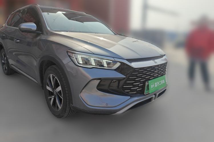 Used BYD Song Pro New Energy 2024 HONOR Edition DM-i 71KM Leading Model Front Right 45 Deg