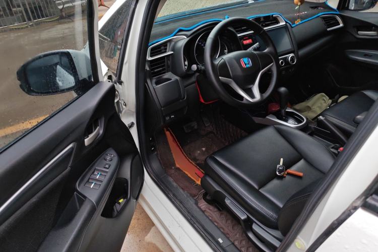 Used Honda Fit 2014 1.5L SE CVT Fashion Model
