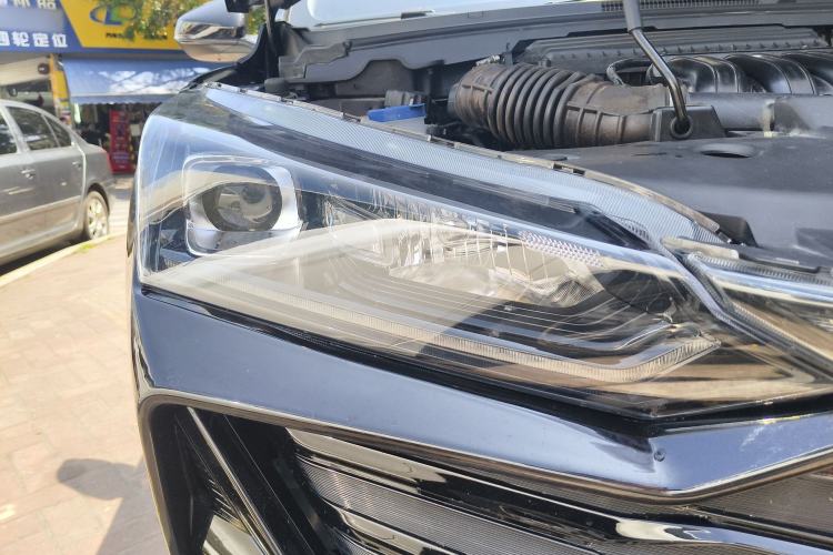 Used Dongfeng Aeolus Yixuan 2024 1.5L Automatic JingSu Edition Right Front Headlight