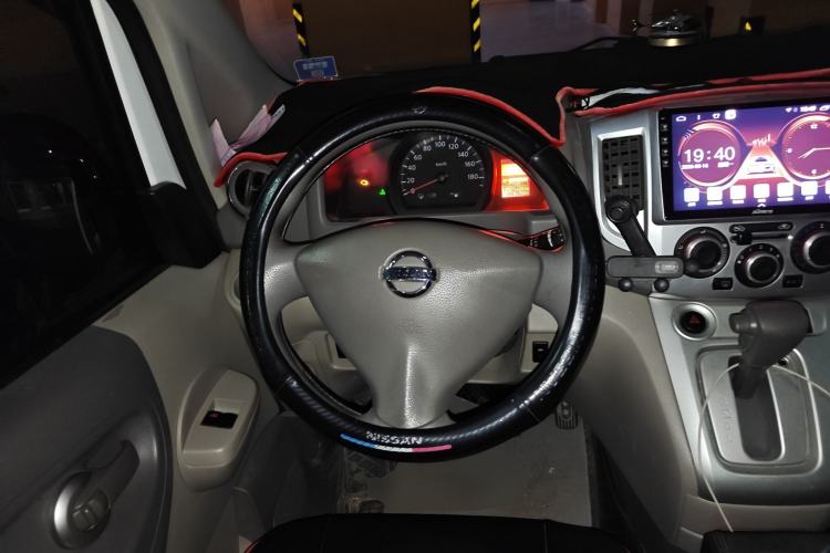 Used Nissan NV200 2014 1.6L CVT Zunya Model China IV Standard