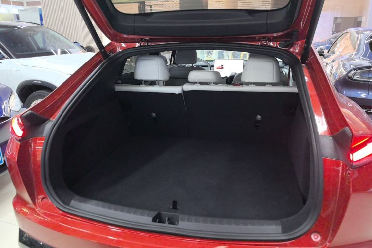 Used ONVO L60 2024 60 kWh Rear-Drive Version
