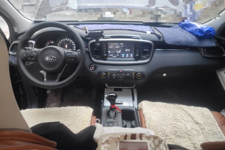 Used Kia Sorento 2015 Sorento L 2.4L Gasoline 4WD Elite Edition 5 Seats China IV Standard
