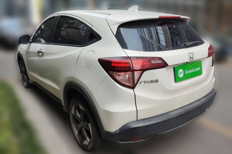 Used Honda Vezel 2017 1.8L CVT Front-Wheel Drive Pioneer Edition