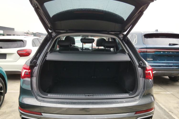 Used Audi Q3 2021 35 TFSI Fashion Dynamic Model