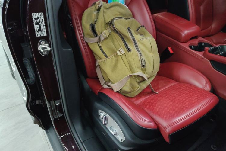 Used Porsche Macan 2023 Macan 2.0T
