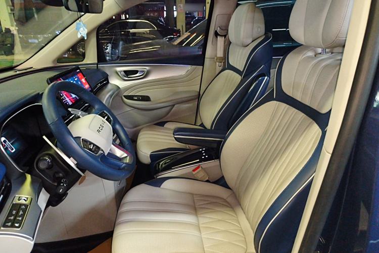 Used Roewe iMAX8 2021 400TGI Supreme Series Prestige Edition