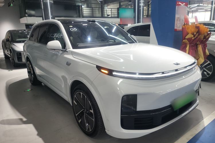 Used Li Auto L8 2025 Ultra Smart Refreshed Edition
