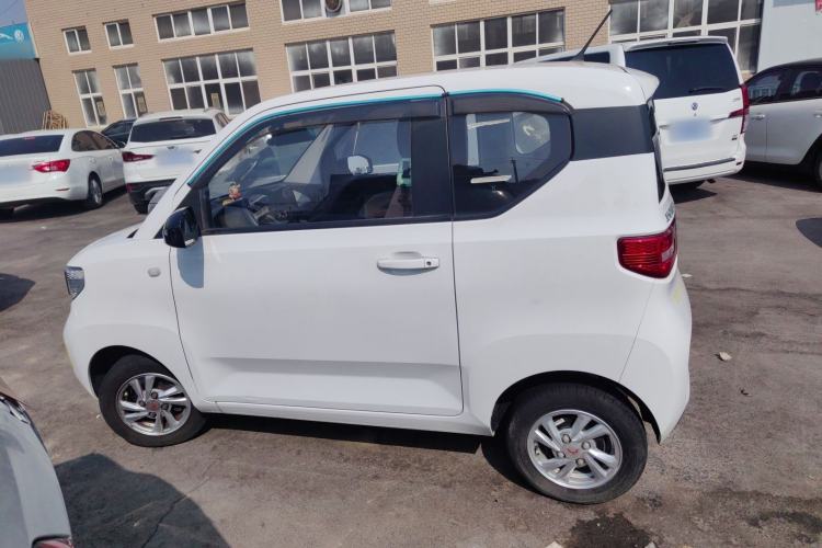 Used Wuling Hongguang MINIEV 2020 Lite Version Lithium Iron Phosphate Exterior 2