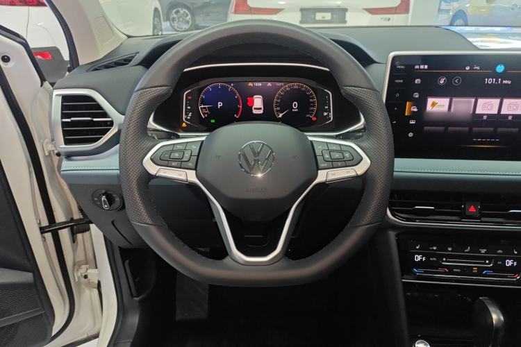 Used Volkswagen Tharu 2024 300TSI Two-Wheel-Drive Moon Luxury Edition