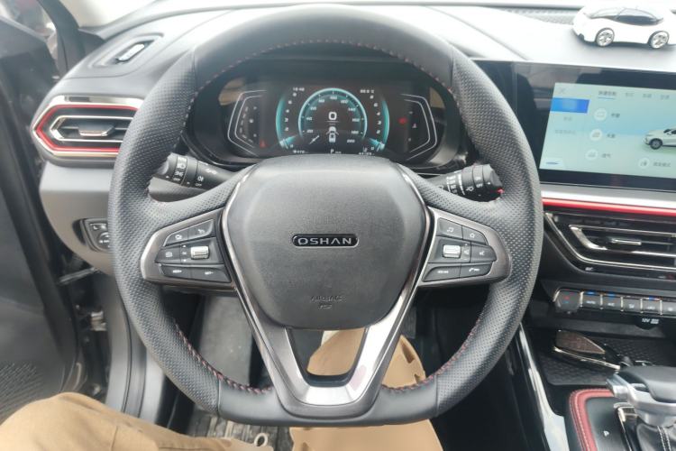 Used CHANGAN OSHAN X5 2021 1.5T DCT Flagship Edition Steering Wheel