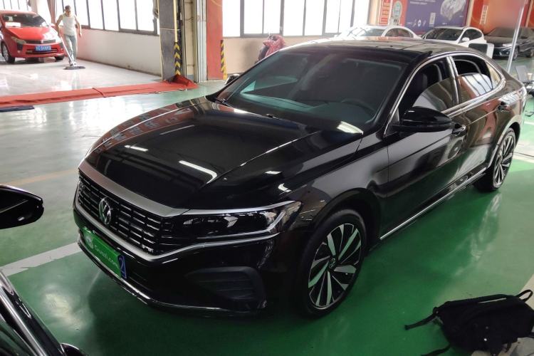 Used Volkswagen Passat 2025 Premium Version 380TSI Dragon Edition