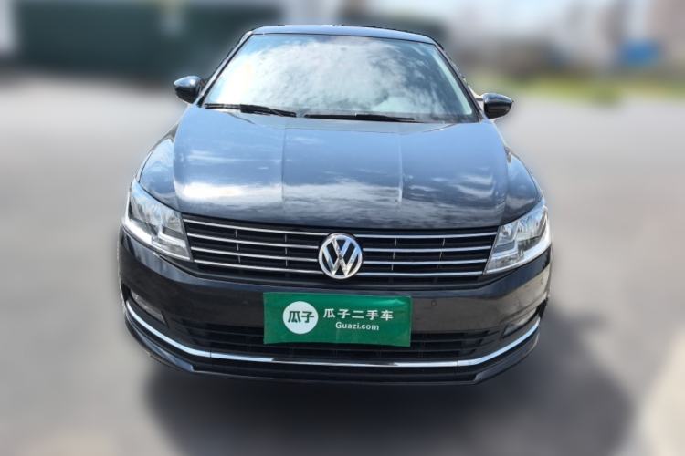 Used Volkswagen Lavida 2015 1.6L Manual Comfort Edition Front