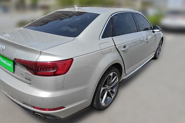 Used Audi A4L 2017 45 TFSI quattro Sport Edition
