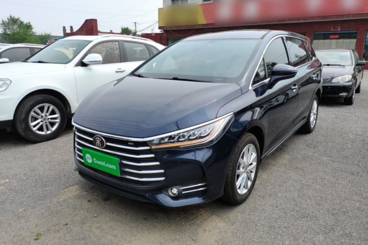 Used BYD Song MAX 2019 1.5T Manual Smart Connect Ruiyi Sunroof Model 6 Seats China VI Standard