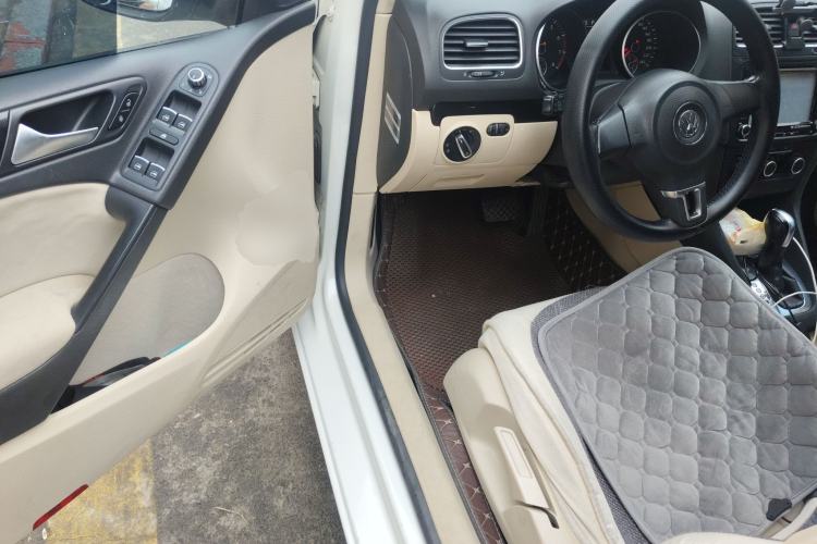 Used Volkswagen Golf 2012 1.6L Automatic Comfort Model
